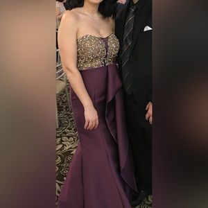 Elegant Purple Strapless Gown with Gold Embellishments